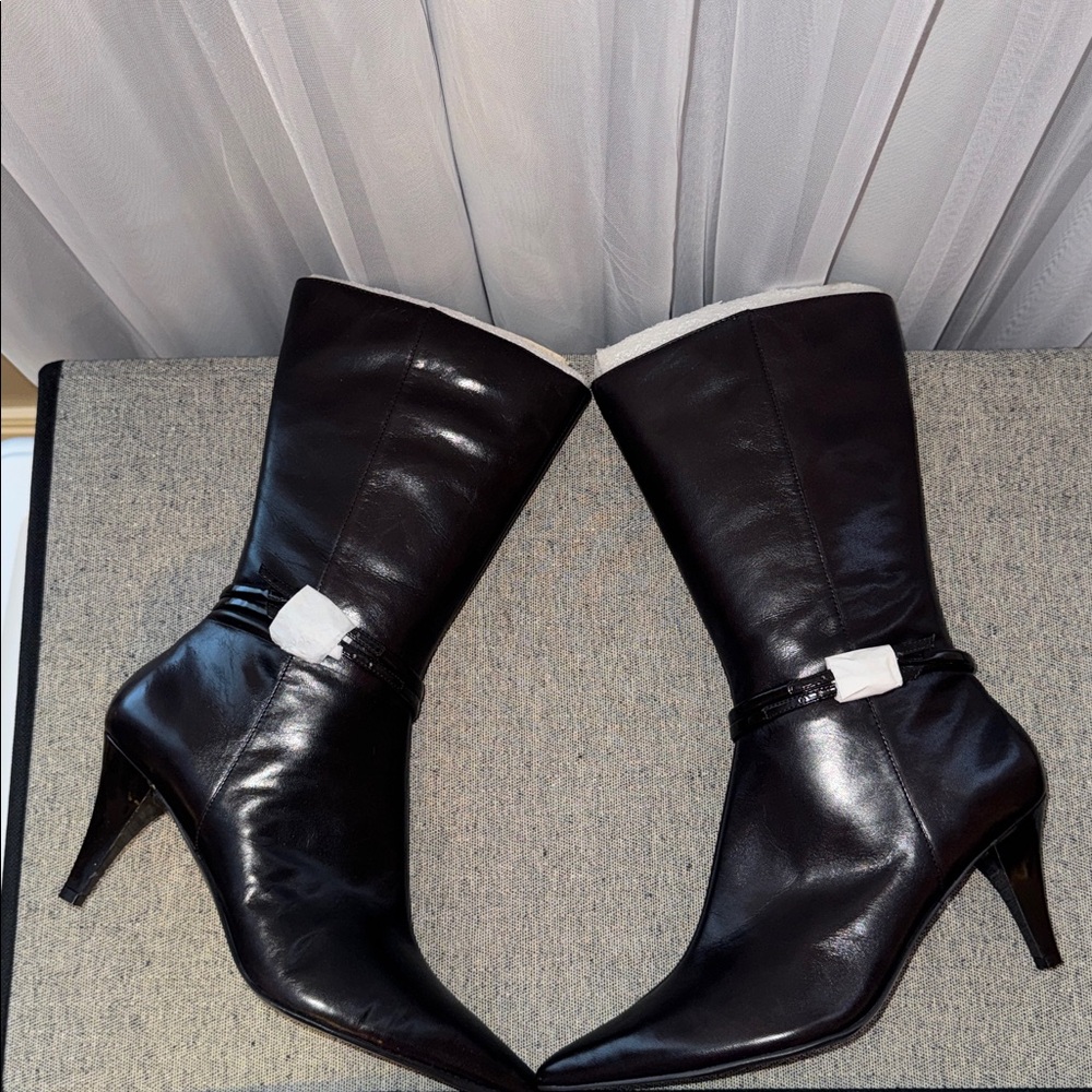 Bandolino Dark Brown Heeled Boots NWOT